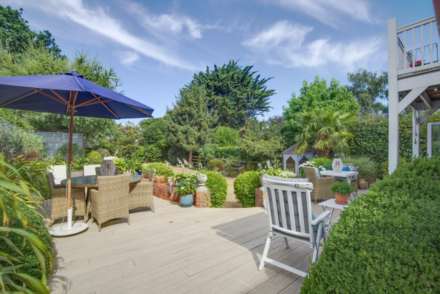 Peppard Road, Emmer Green, Reading, Image 6