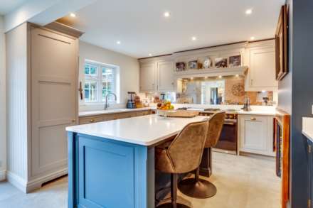 Kennylands Road, Sonning Common, South Oxfordshire, Image 11