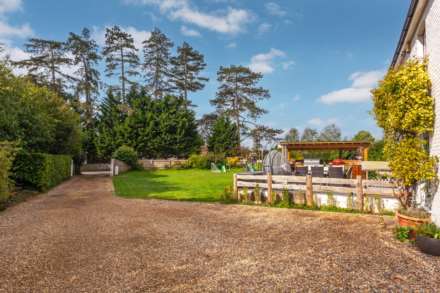 Kennylands Road, Sonning Common, South Oxfordshire, Image 23