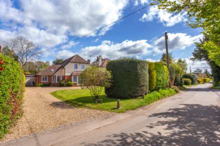 Chalkhouse Green Road, Kidmore End, South Oxfordshire, Image 37