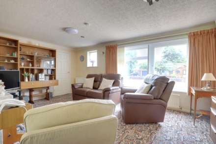 Westleigh Drive, Sonning Common, South Oxfordshire, Image 4