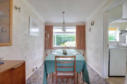 Westleigh Drive, Sonning Common, South Oxfordshire, Image 6