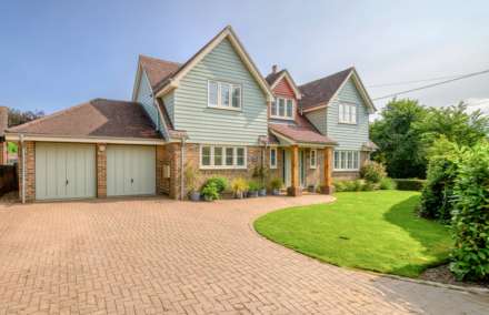 Foxhill View, Rosebery Road, Tokers Green, South Oxfordshire