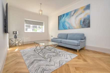 Sonning Eye, South Oxfordshire, Image 11