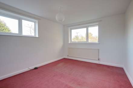 Langford Close, Emmer Green, Reading, Image 8