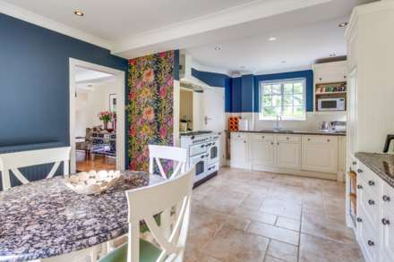 Reades Lane, Sonning Common, South Oxfordshire, Image 17