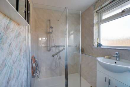 Lambourne Road, Sonning Common, South Oxfordshire, Image 12