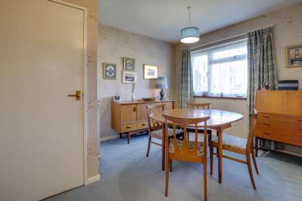 Lambourne Road, Sonning Common, South Oxfordshire, Image 7