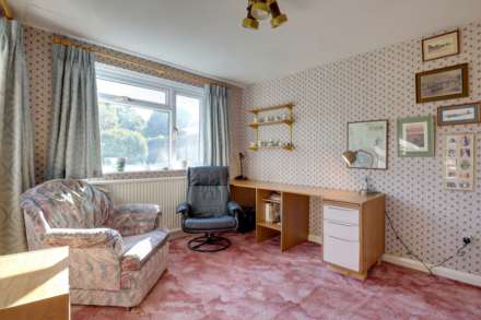 Lambourne Road, Sonning Common, South Oxfordshire, Image 8