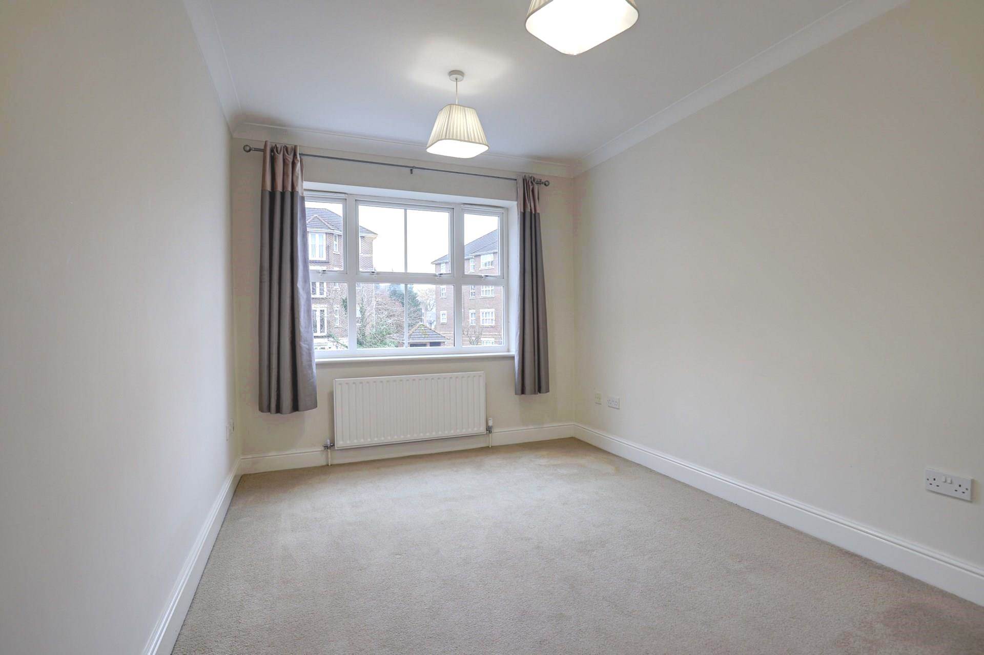 Abbotsmead, Caversham,, Image 6