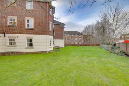 Abbotsmead, Caversham,, Image 9