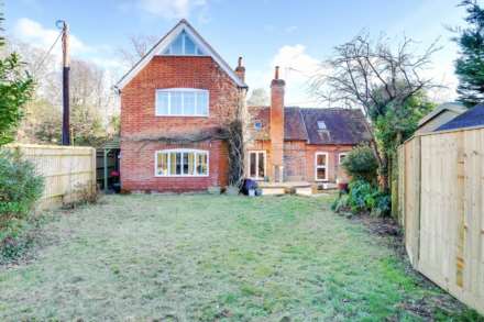 Sedgewell Road, Sonning Common, South Oxfordshire, Image 22