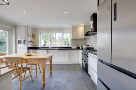 Sedgewell Road, Sonning Common, South Oxfordshire, Image 4