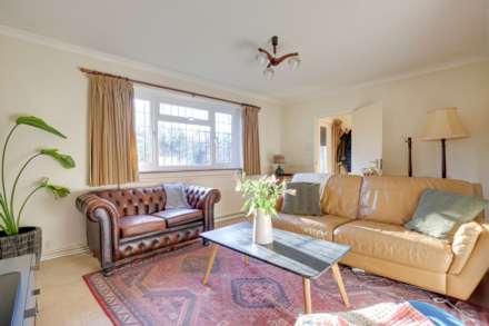Rokeby Drive, Tokers Green, South Oxfordshire, Image 5