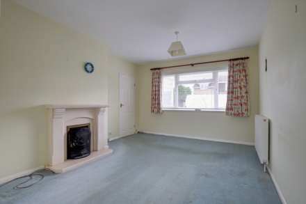 Orchard Avenue, Sonning Common, South Oxfordshire, Image 4