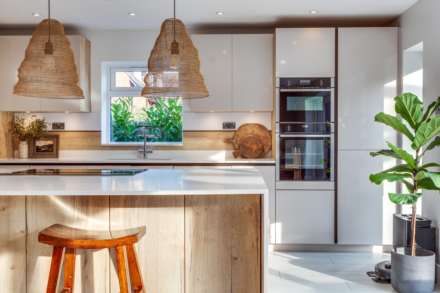 Campestrie House, Rokeby Drive, Tokers Green, Nr Reading, Image 13