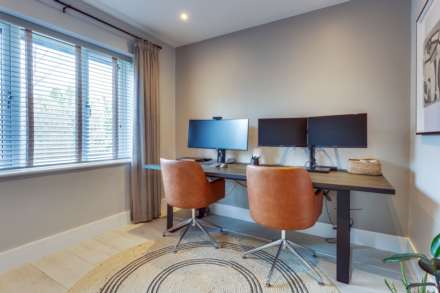 Campestrie House, Rokeby Drive, Tokers Green, Nr Reading, Image 22
