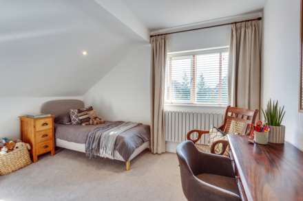 Campestrie House, Rokeby Drive, Tokers Green, Nr Reading, Image 25
