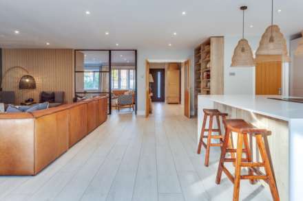 Campestrie House, Rokeby Drive, Tokers Green, Nr Reading, Image 5