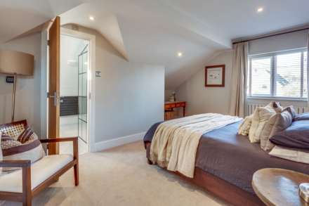 Campestrie House, Rokeby Drive, Tokers Green, Nr Reading, Image 6