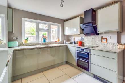 Lea Road, Sonning Common, South Oxfordshire, Image 2