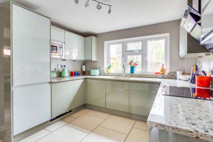 Lea Road, Sonning Common, South Oxfordshire, Image 5