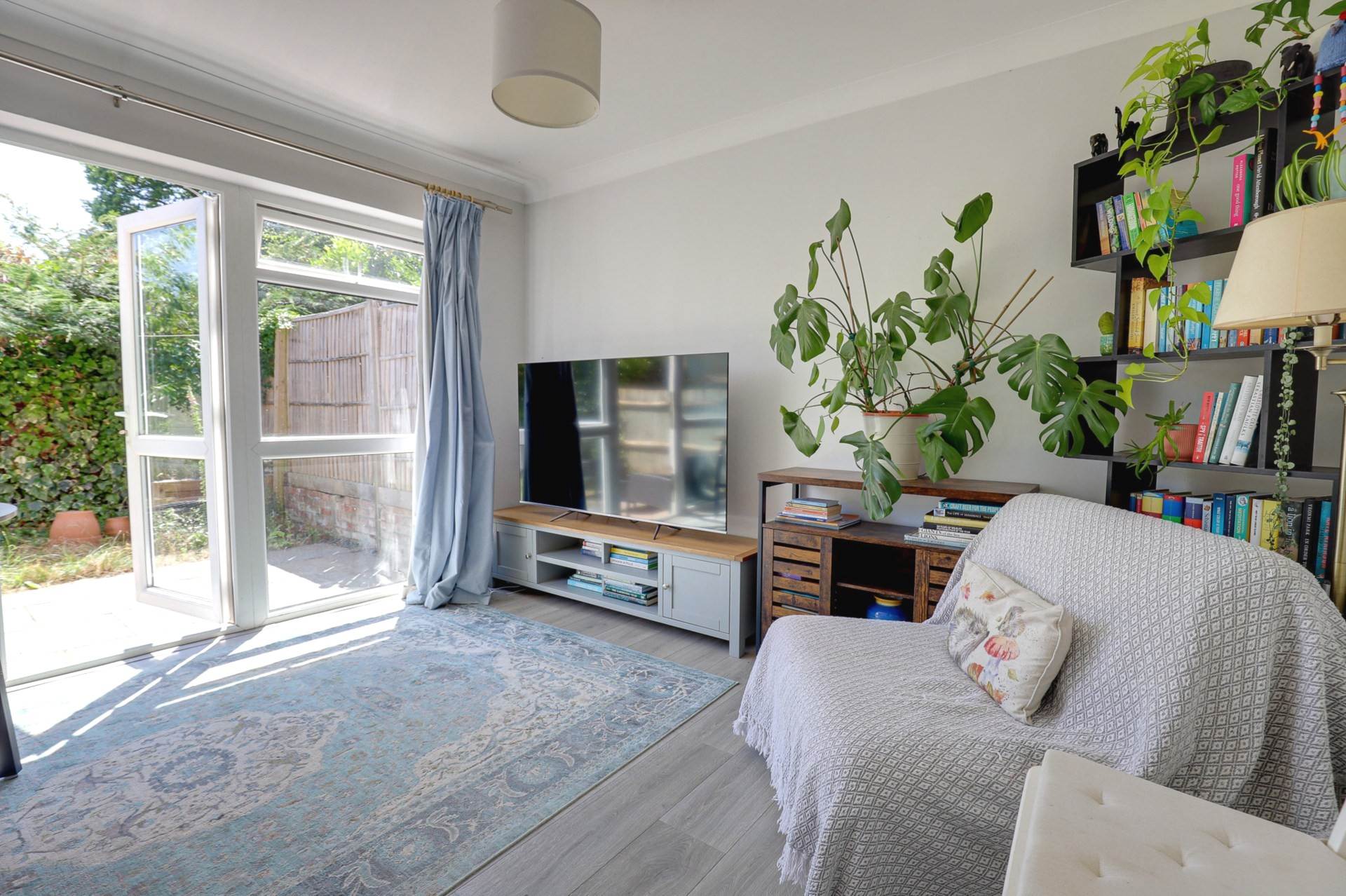 Brinds Close, Sonning Common, Image 4