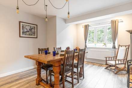 The Elms, Blounts Court Road, Sonning Common, South Oxfordshire, Image 7