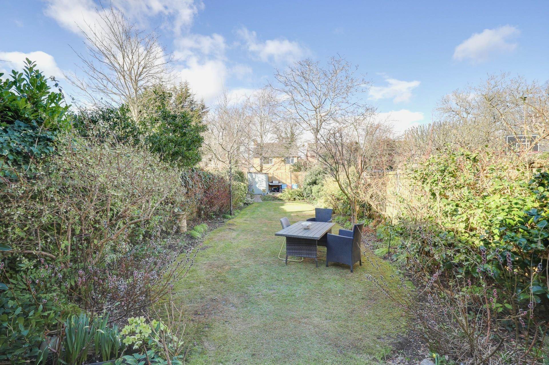 Harrogate Road, Caversham Heights, Reading, Image 4