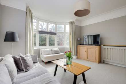 Harrogate Road, Caversham Heights, Reading, Image 5