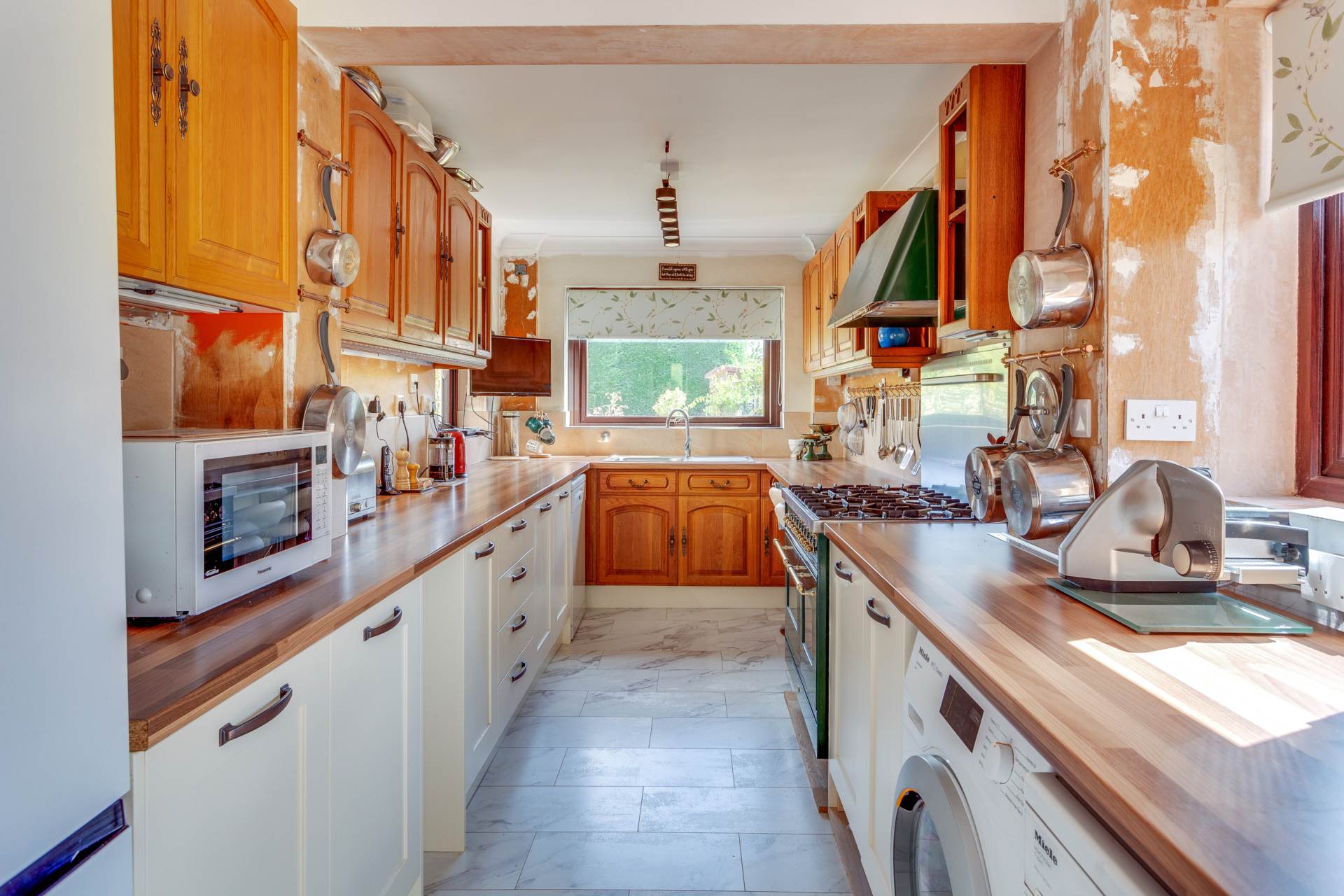 Conisboro Avenue, Caversham, Image 11