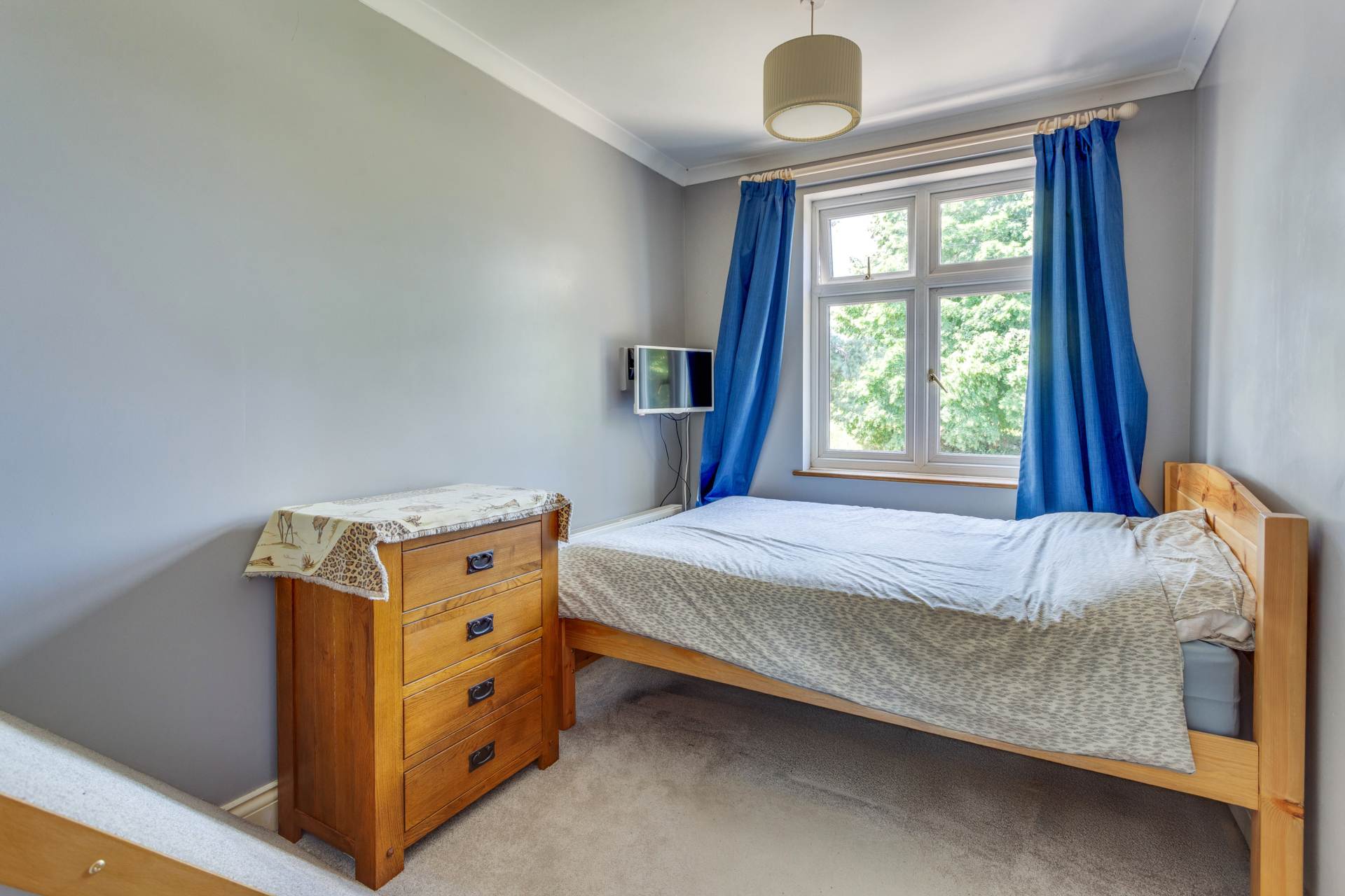 Conisboro Avenue, Caversham, Image 15