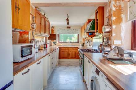 Conisboro Avenue, Caversham, Image 11