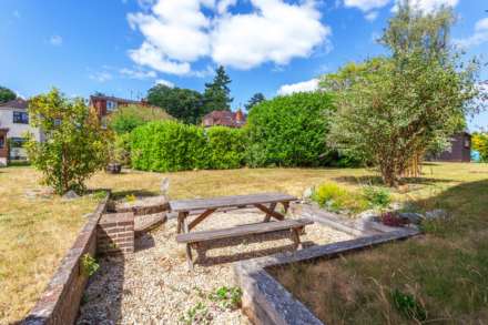 Conisboro Avenue, Caversham, Image 22