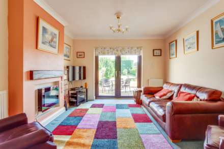 Conisboro Avenue, Caversham, Image 4
