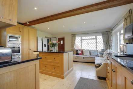 Kennylands Road, Sonning Common, South Oxfordshire, Image 6