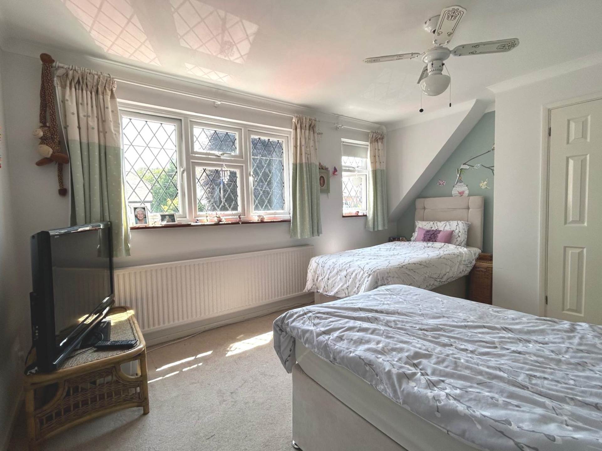 Grove Road, Sonning Common, South Oxfordshire, Image 16