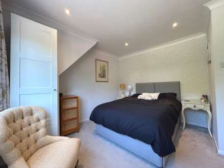 Grove Road, Sonning Common, South Oxfordshire, Image 15