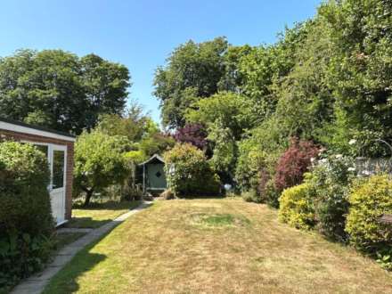 Grove Road, Sonning Common, South Oxfordshire, Image 2