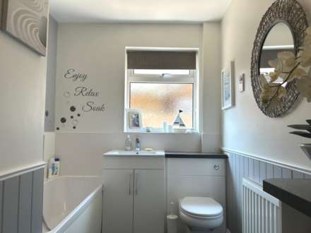 Grove Road, Sonning Common, South Oxfordshire, Image 20
