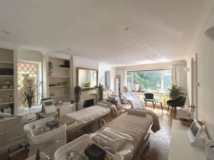Grove Road, Sonning Common, South Oxfordshire, Image 21