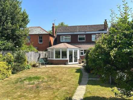 Grove Road, Sonning Common, South Oxfordshire, Image 3
