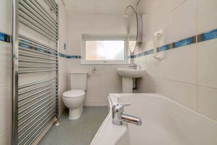 Widmore Lane, Sonning Common, South Oxfordshire, Image 9