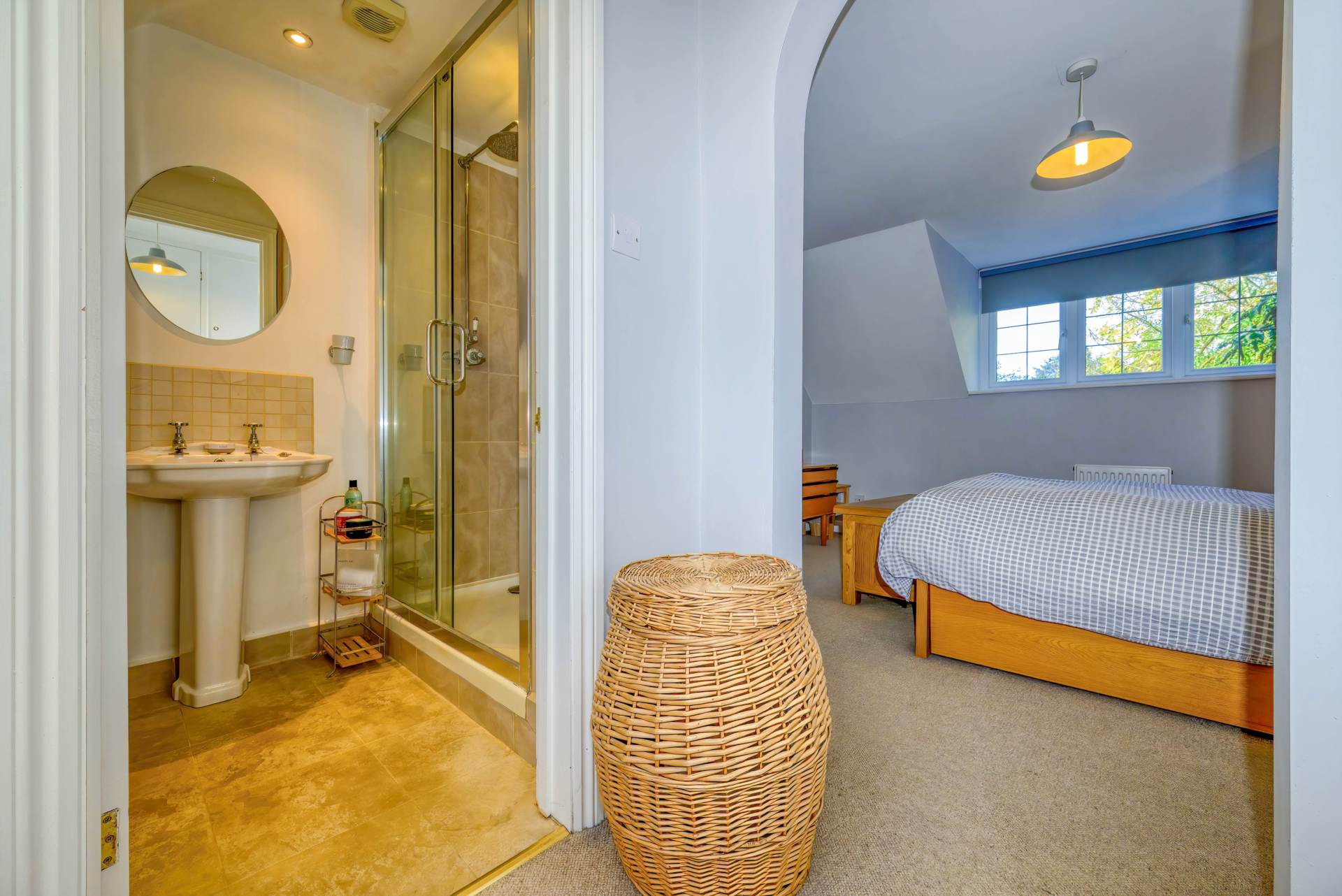 Gravel Hill, Peppard Common, Henley-on-Thames, South Oxfordshire, Image 13