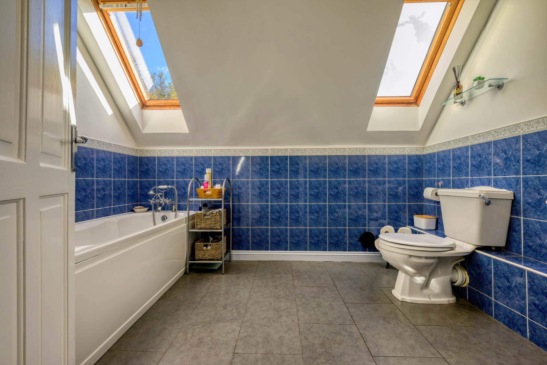 Gravel Hill, Peppard Common, Henley-on-Thames, South Oxfordshire, Image 21