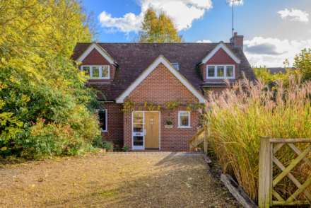 Gravel Hill, Peppard Common, Henley-on-Thames, South Oxfordshire, Image 24