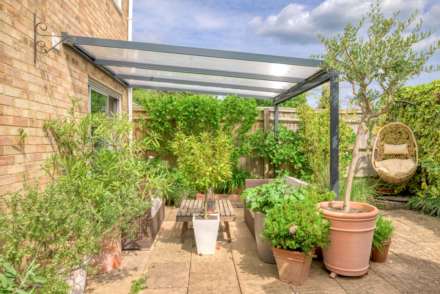 Earlsfield Close, Caversham Park Village, Reading, Image 23