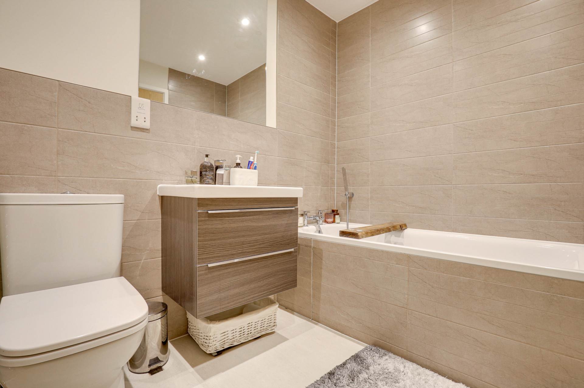 Addison Road, Reading, Image 17
