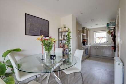Addison Road, Reading, Image 6