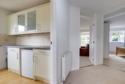 Essex Way, Sonning Common, South Oxfordshire, Image 12